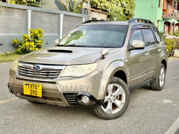 Subaru Forester 2008 Gold