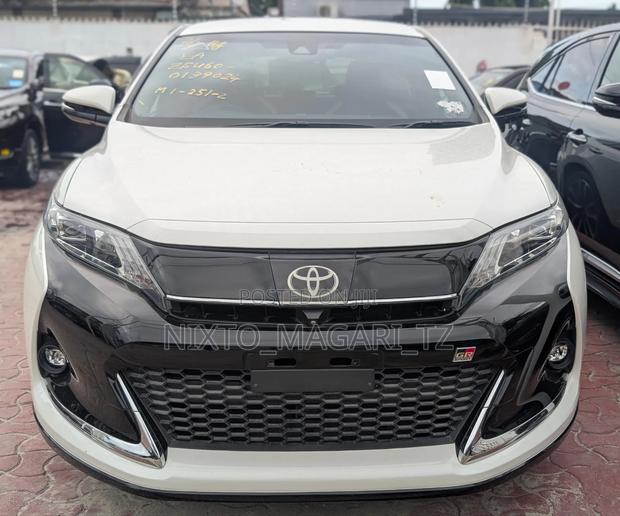Toyota Harrier 2017 White