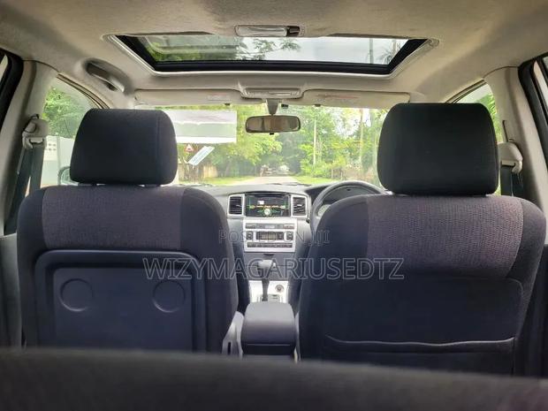 Toyota Corolla RunX 2002 Burgundy