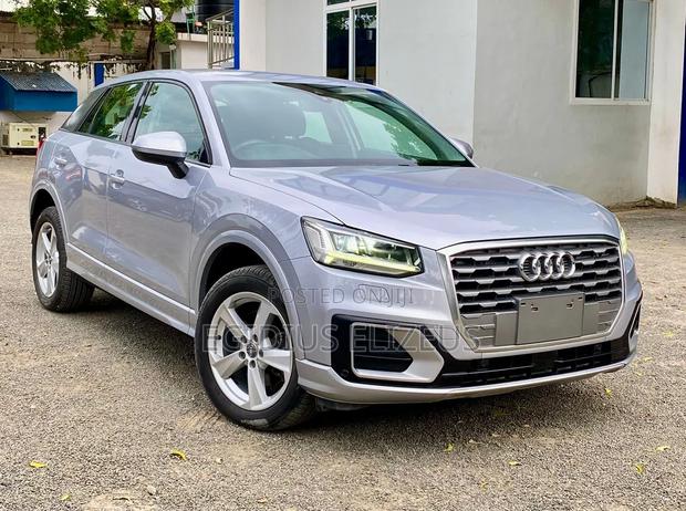 Audi Q2 2018 Gray