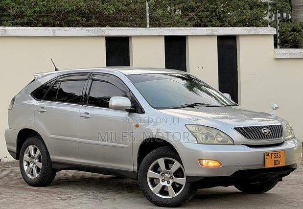 Toyota Harrier 2006 Silver