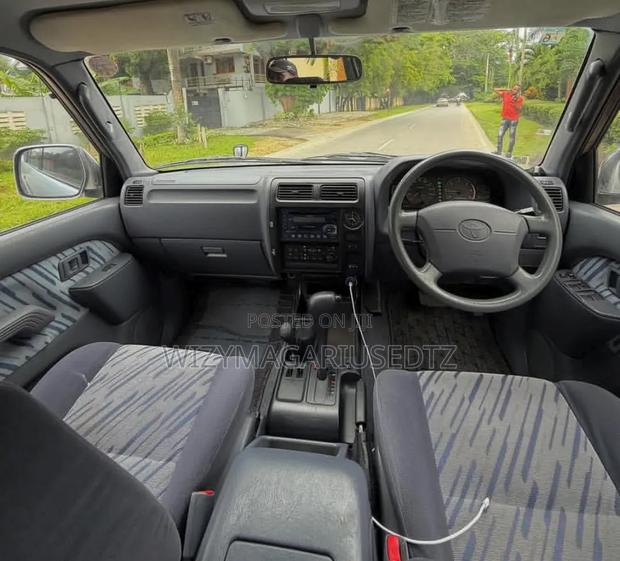 Toyota Land Cruiser Prado 1997 Gray