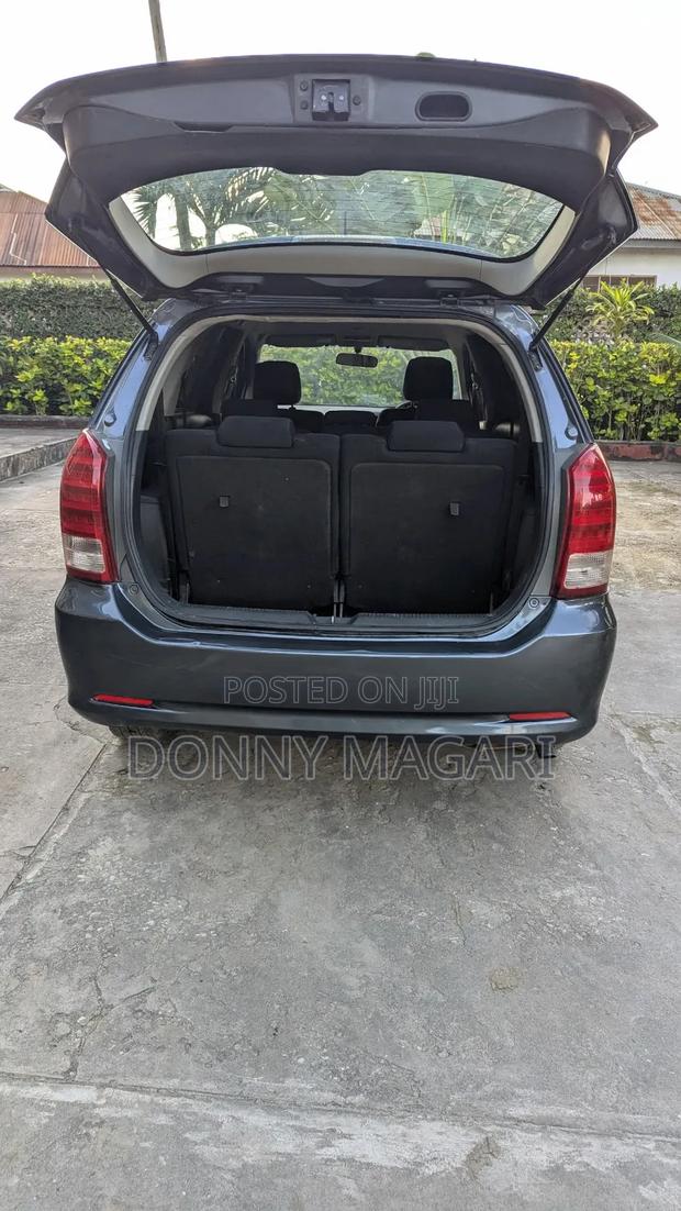 Toyota Wish 2007 Gray