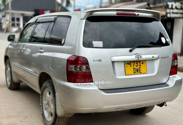 Toyota Kluger 2008 Silver