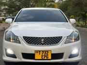 Toyota Crown 2009 White for sale