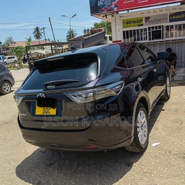 Toyota Harrier 2014 Black
