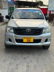 Toyota Hilux 2011 Silver for sale