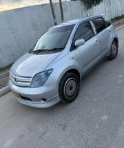 Toyota IST 2005 Silver for sale