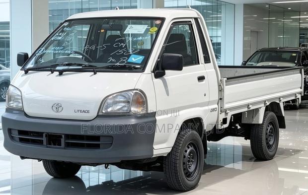 Toyota TownAce 1999 White