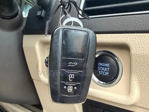New Toyota Alphard 2024 Ivory
