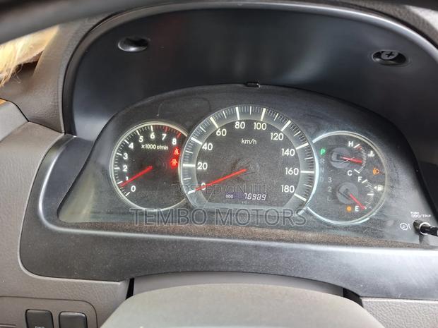 Toyota Alphard 2006 Black
