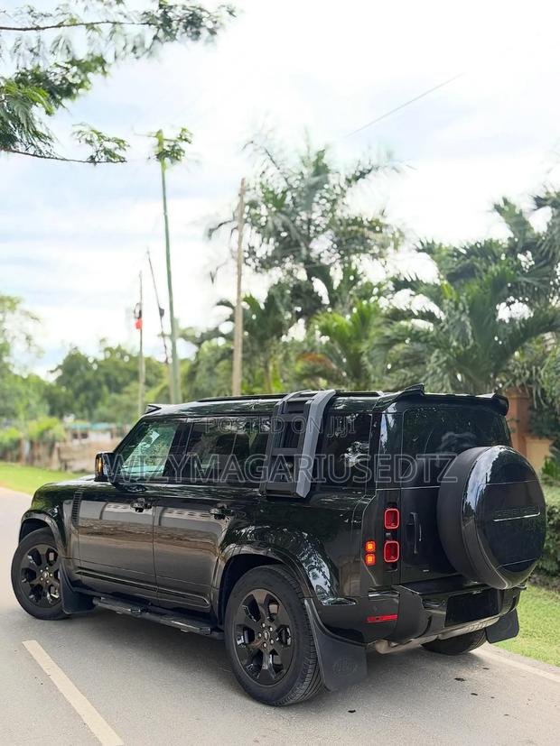 New Land Rover Discovery 2023 Ivory