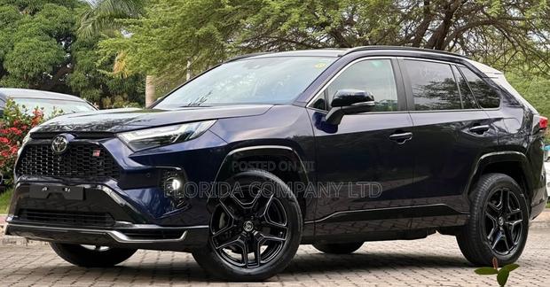 Toyota RAV4 Hybrid 2025