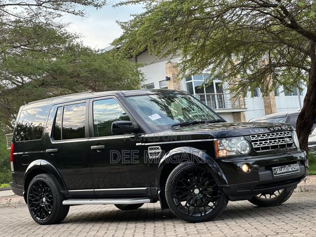 Land Rover Discovery 2010 Black