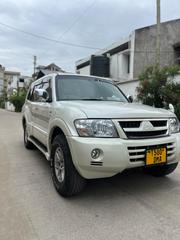 Mitsubishi Pajero 2005 White for sale