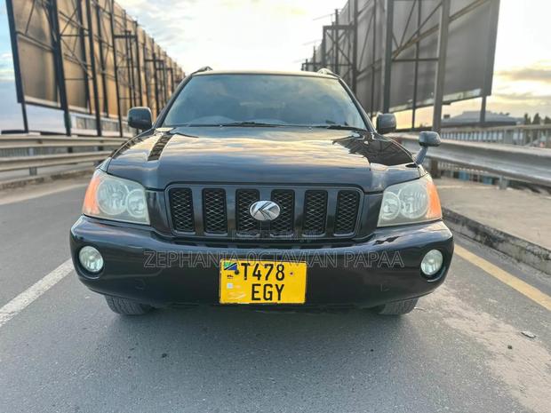 Toyota Kluger 2005 Black