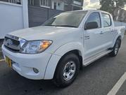 Toyota Hilux 2008 White for sale