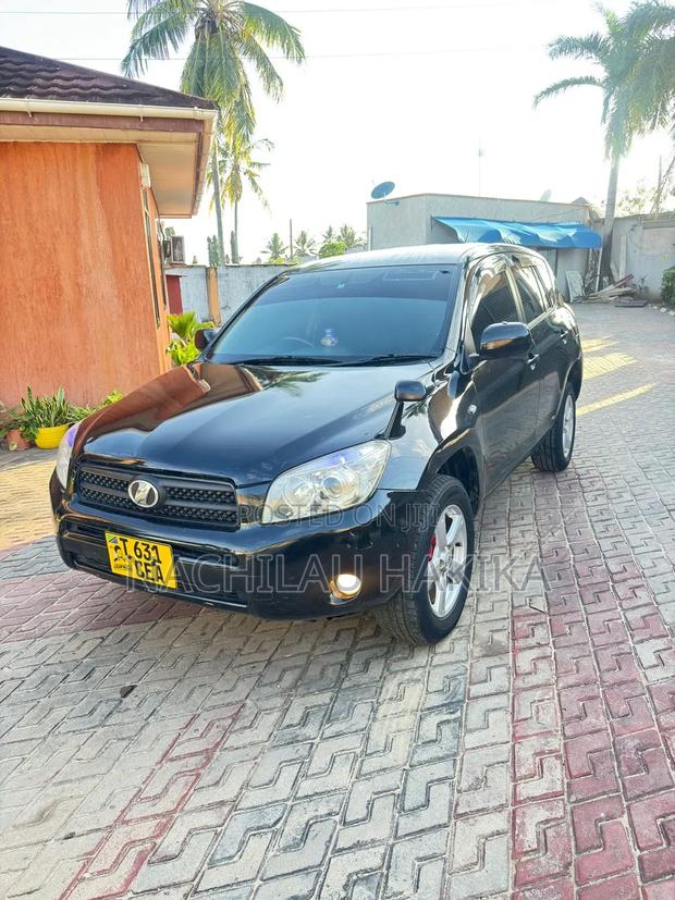 Toyota RAV4 2026