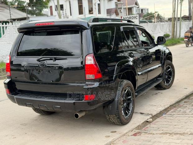 Toyota Hilux Surf 2008 Black