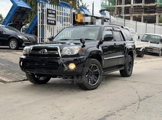 Toyota Hilux Surf 2008 Black