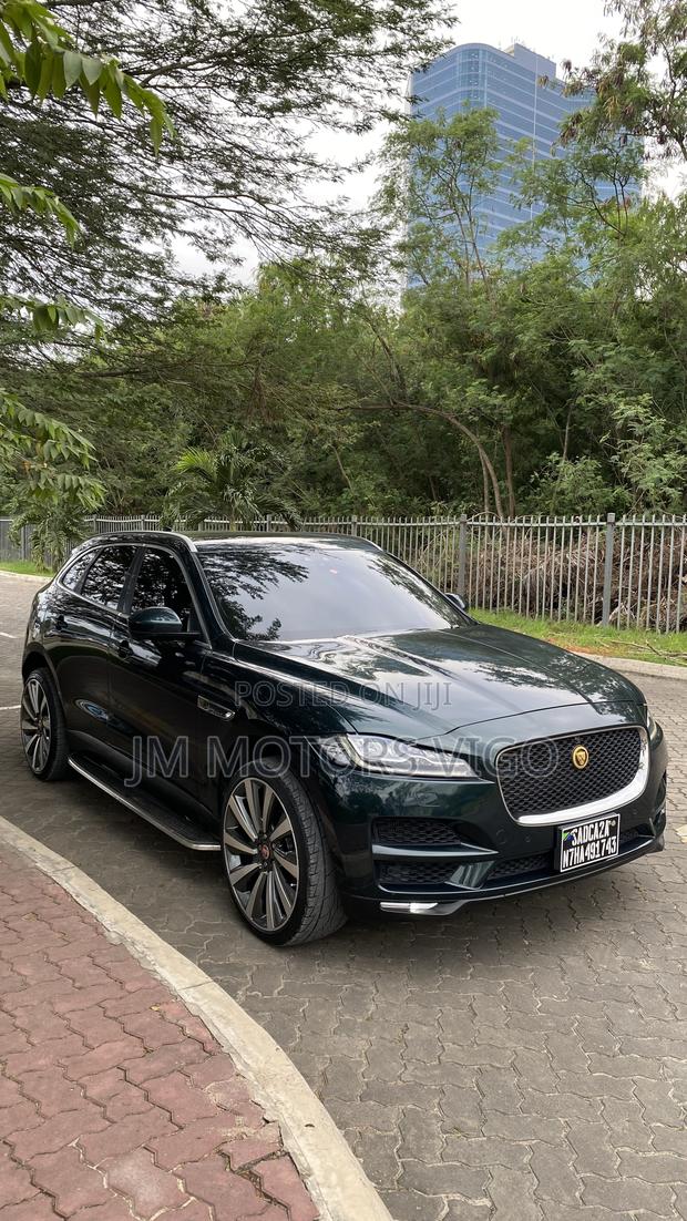 Jaguar F-Pace 2018 Green