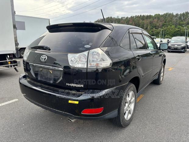 Toyota Harrier 2005 Black