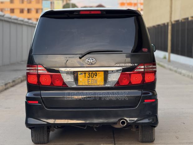 Toyota Alphard 2006 Black