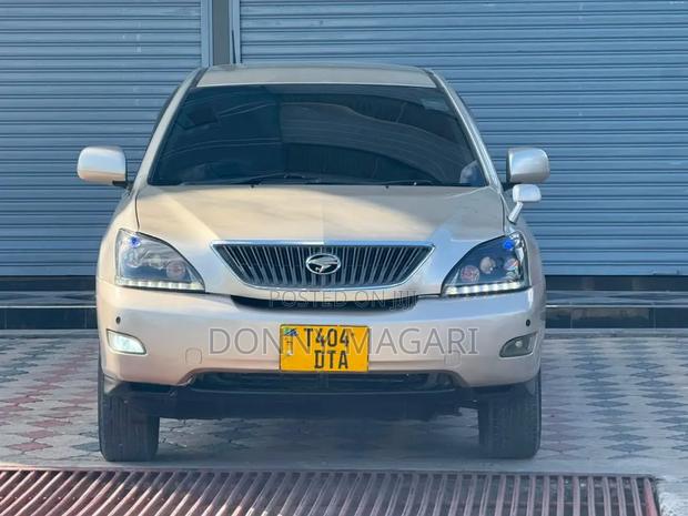 Toyota Harrier 2004 Silver