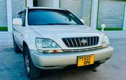 Toyota Harrier 2002 White for sale