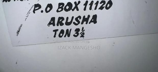 Mitsubishi Fuso 2009 White