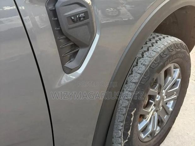 Ford Ranger Wildtrak 2023 Burgundy