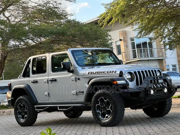 Jeep Wrangler 2024 Gray
