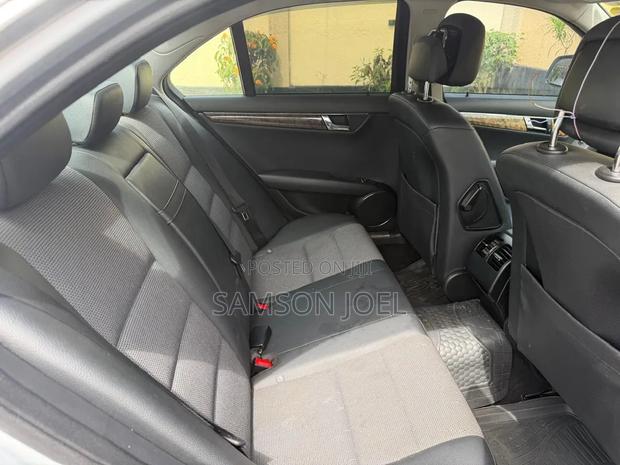 Mercedes-Benz C-Class 2009 Silver