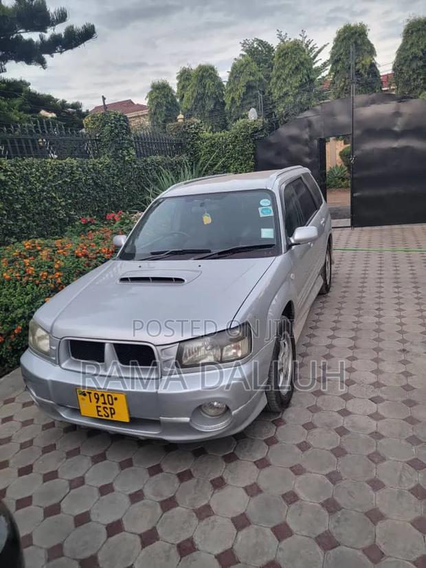 Subaru Forester 2003 Silver