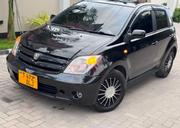 Toyota IST 2004 Black for sale