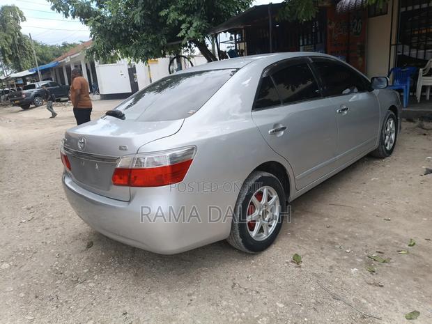 Toyota Premio 2009 Silver