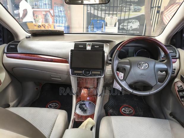 Toyota Premio 2009 Silver