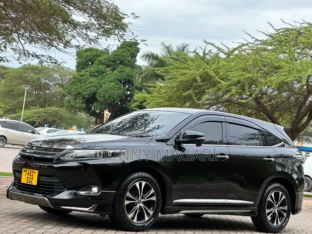 Toyota Harrier 2016 Black