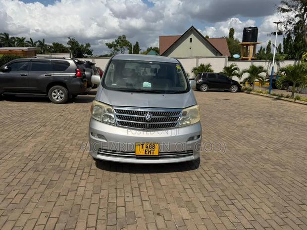 Toyota Alphard 2002 Gray