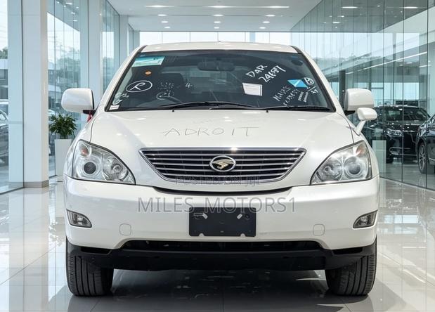 Toyota Harrier 2010 White
