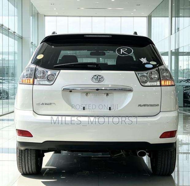 Toyota Harrier 2010 White