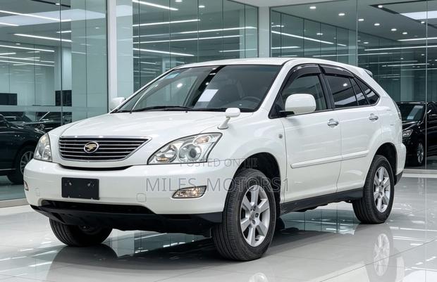 Toyota Harrier 2010 White