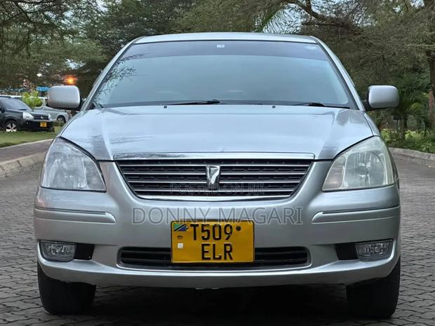 Toyota Premio 2004 Silver