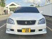 Toyota Crown Royale 2005 White for sale