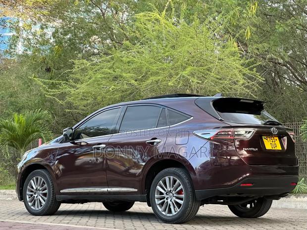 Toyota Harrier 2016 Maroon