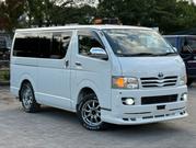 Toyota HiAce 220 2007 White for sale