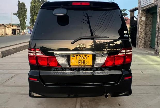 Toyota Alphard 2006 Black