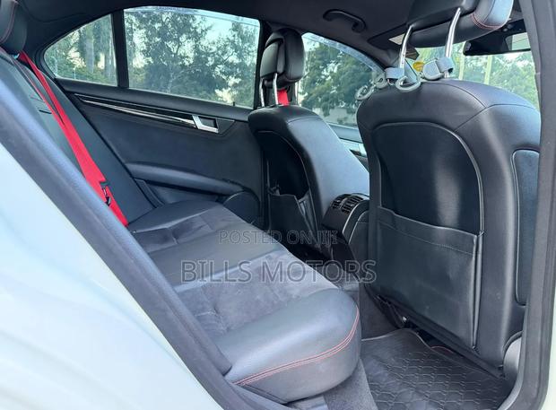Mercedes-Benz C180 2013 White