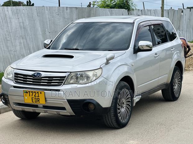 Subaru Forester 2009 Silver