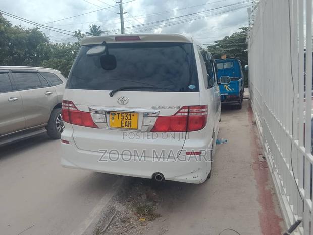 Toyota Alphard 2003 Pearl